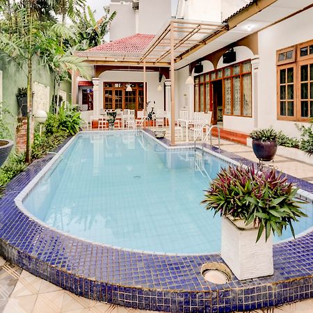 Oyo 90066 Tobana Pejaten House Jakarta Luaran gambar