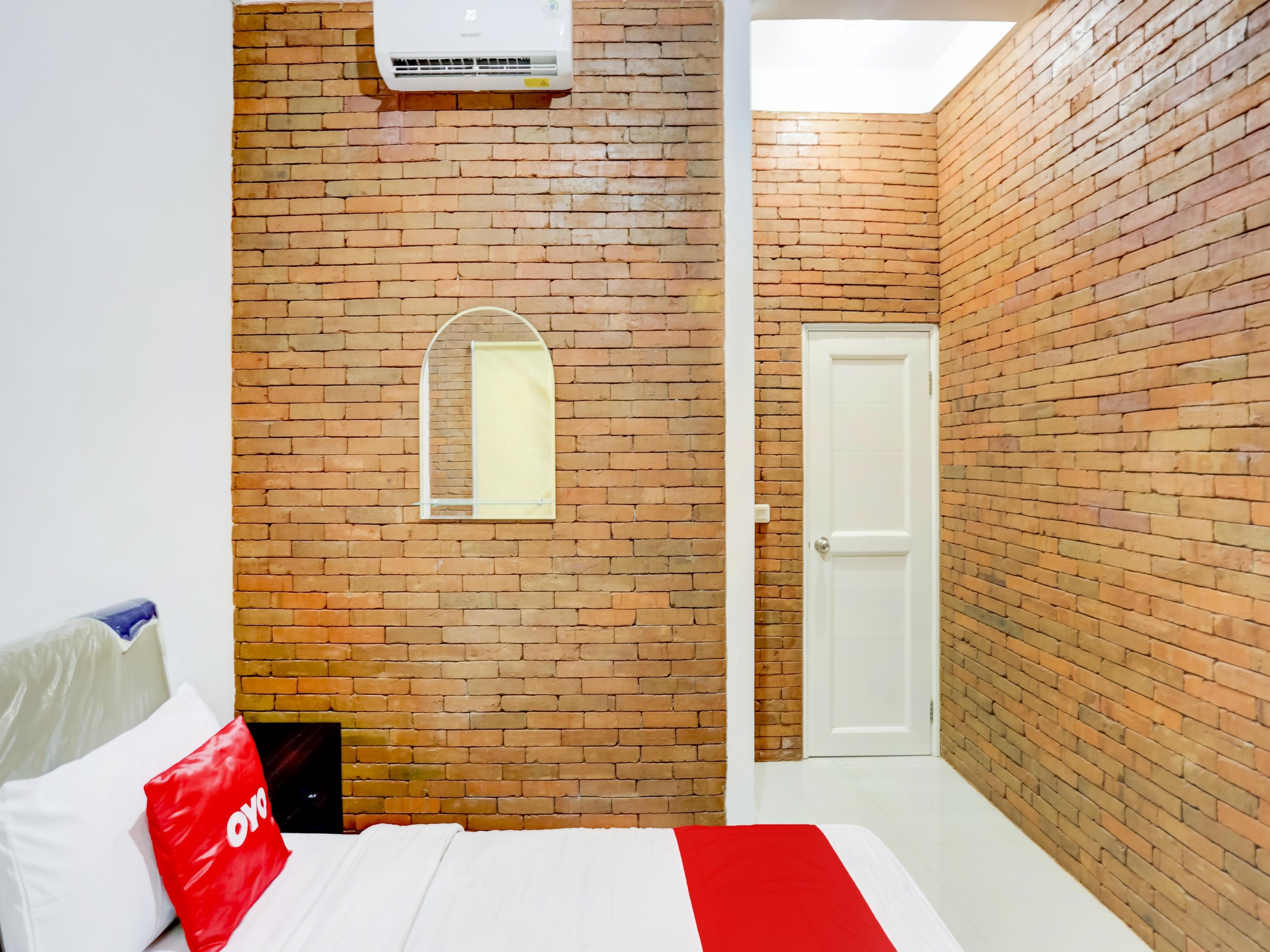 Oyo 90066 Tobana Pejaten House Jakarta Luaran gambar
