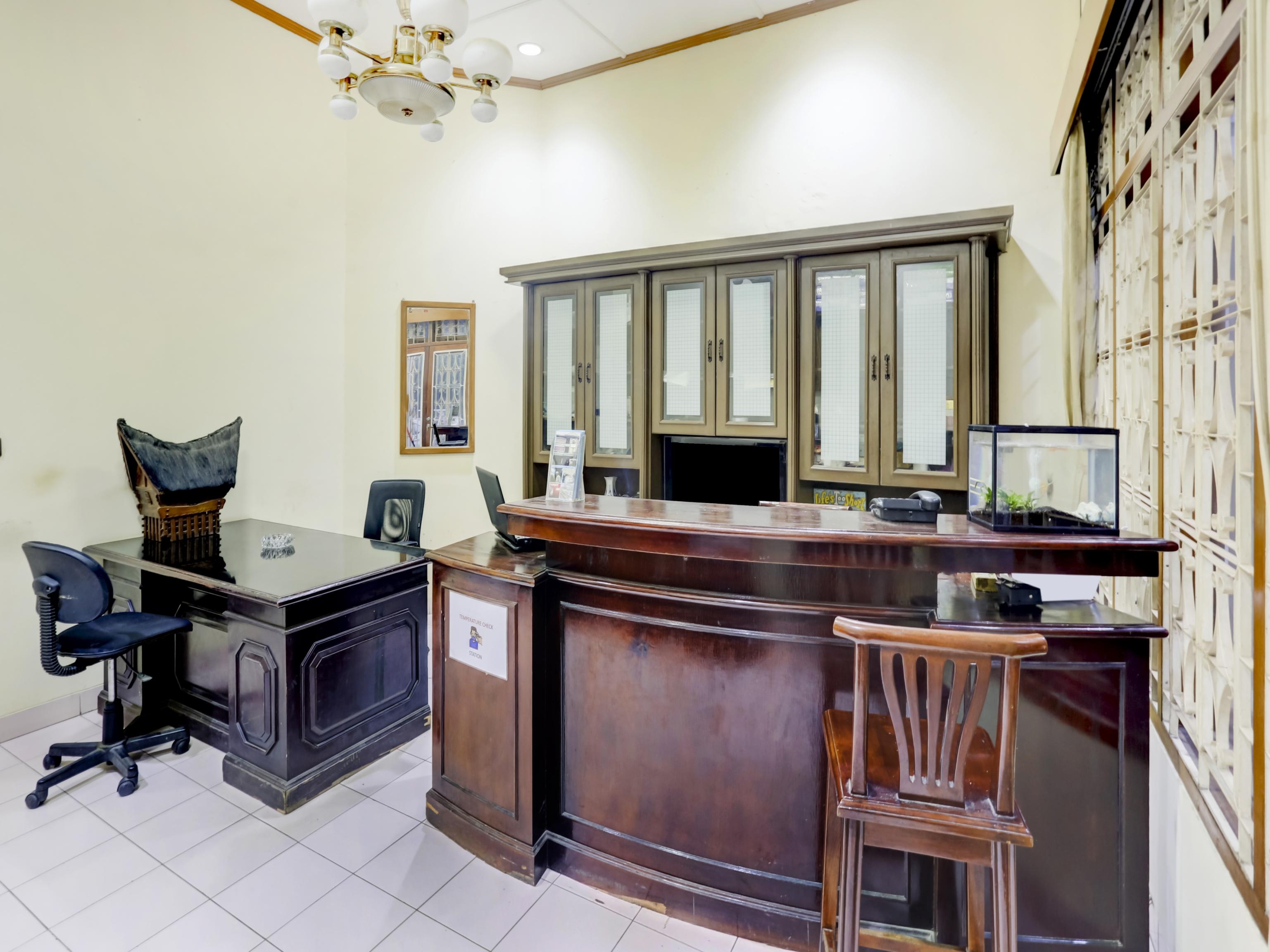 Oyo 90066 Tobana Pejaten House Jakarta Luaran gambar