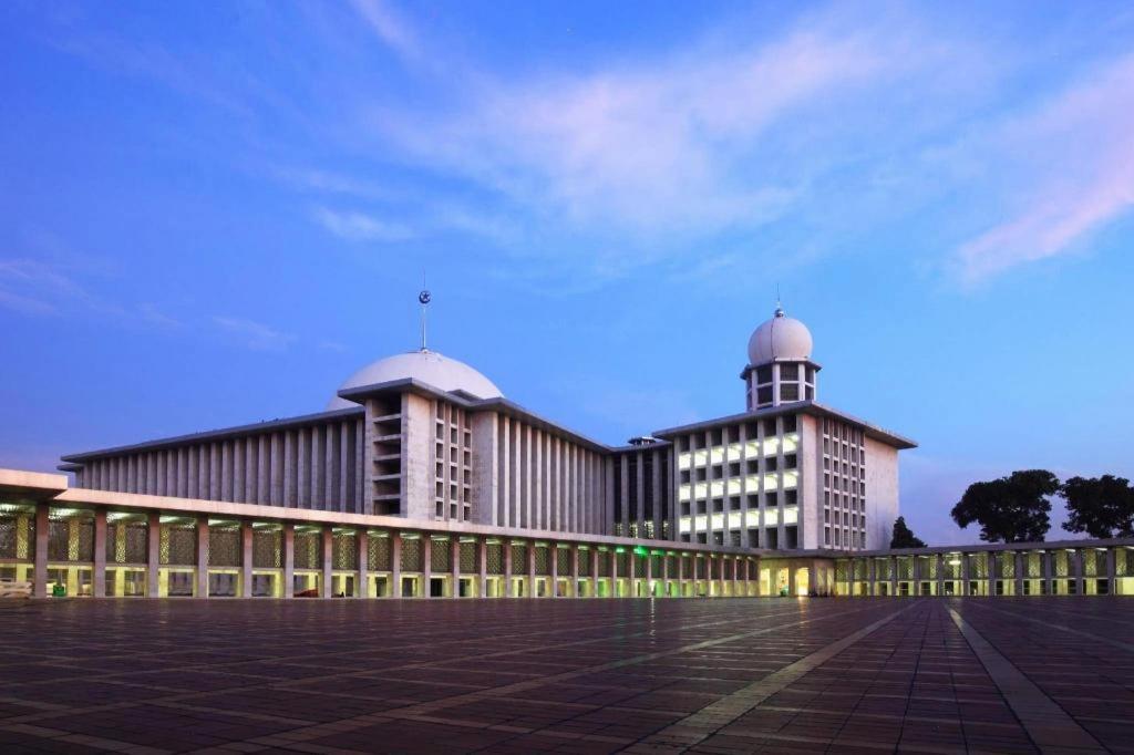 Oyo 90066 Tobana Pejaten House Jakarta Luaran gambar